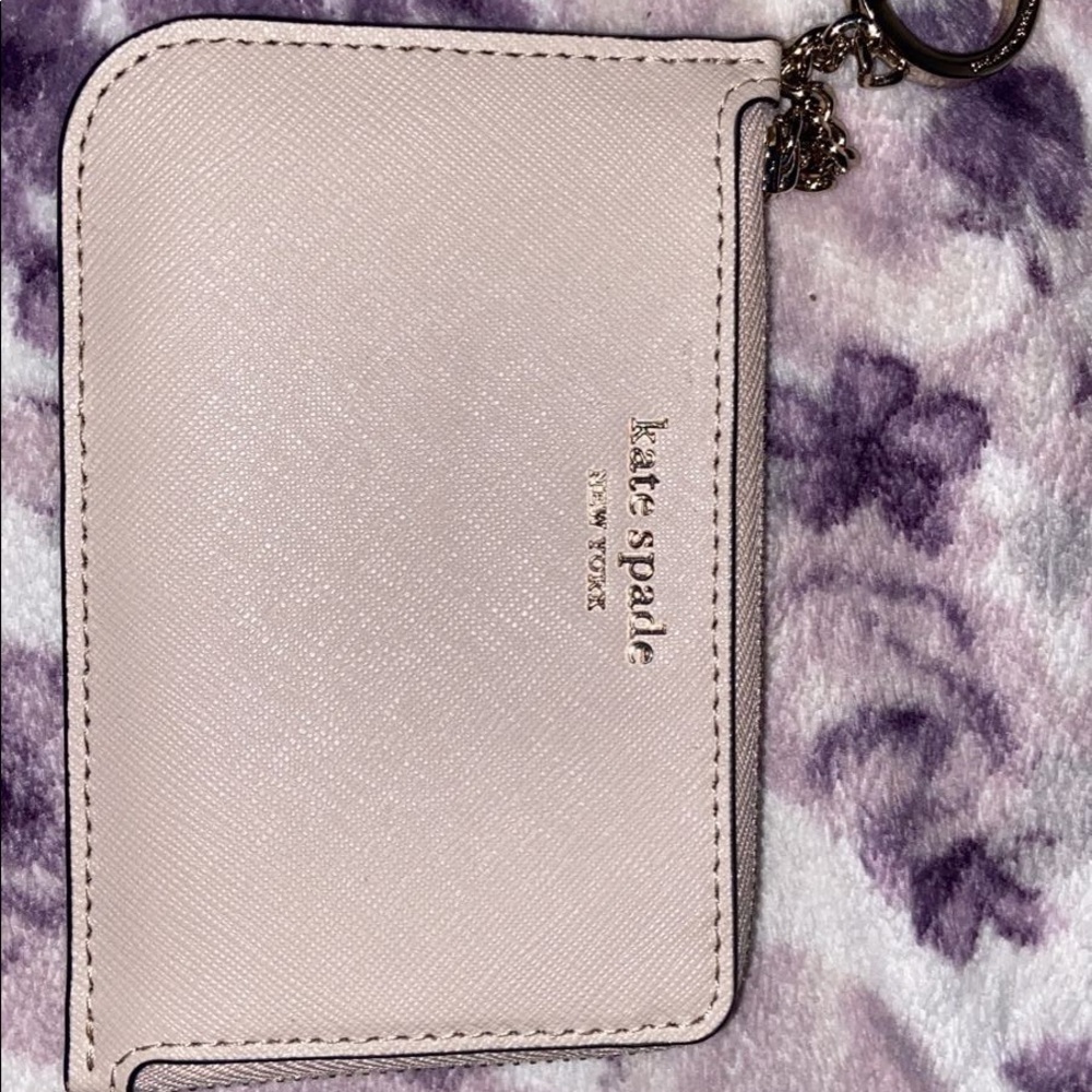 Wallet - image 1